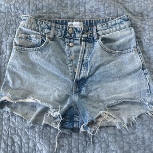 Zara Blue Jean Shorts Distressed Vintage Style